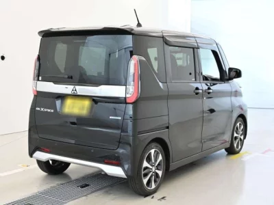 Mitsubishi EK X SPACE  с аукциона в Японии