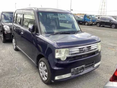 Toyota PIXIS SPACE  с аукциона в Японии