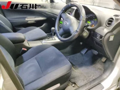 Toyota CALDINA  с аукциона в Японии