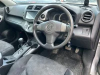 Toyota RAV4 лот № 10099 оценка 3  с аукциона в Японии 2