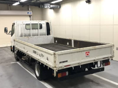 Hino DUTRO  с аукциона в Японии
