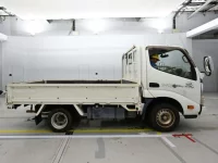 Toyota DYNA лот № 40079 оценка 3.5  с аукциона в Японии 2