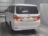 Toyota ALPHARD лот № 3030 оценка 3.5  с аукциона в Японии 7