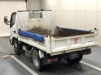 Hino DUTRO  с аукциона в Японии