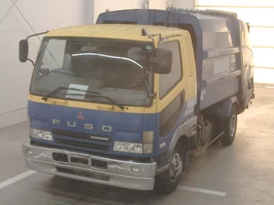Mitsubishi FUSO FIGHTER