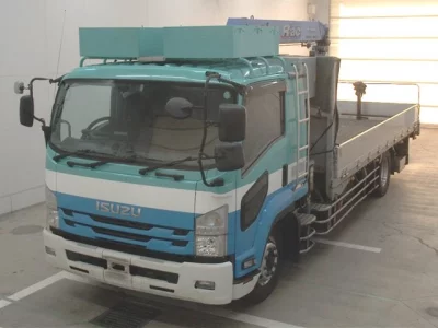 Isuzu FORWARD  с аукциона в Японии