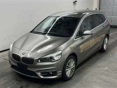 BMW 2-Series  с аукциона в Японии