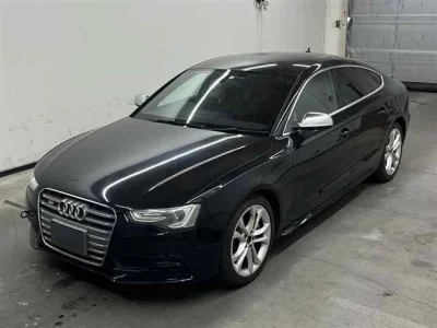 Audi S5  с аукциона в Японии