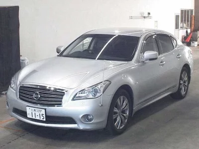 Nissan FUGA