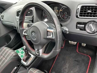 Volkswagen POLO  с аукциона в Японии
