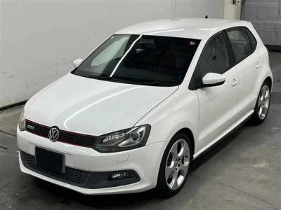 Volkswagen POLO  с аукциона в Японии