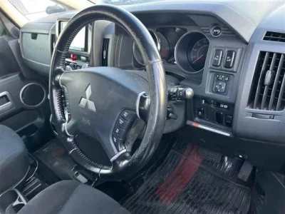 Mitsubishi DELICA D5  с аукциона в Японии