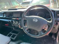 Toyota HIACE VAN лот № 85099 оценка 3.5  с аукциона в Японии 2