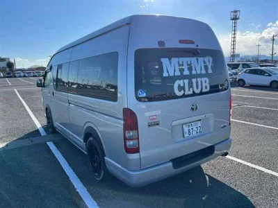 Toyota HIACE VAN  с аукциона в Японии