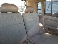 Nissan CUBE лот № 30445 оценка 3.5  с аукциона в Японии 10