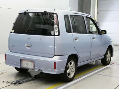 Nissan CUBE  с аукциона в Японии