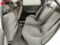 Nissan SKYLINE лот № 1011 оценка 3  с аукциона в Японии 4