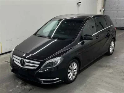 Mercedes-Benz B CLASS