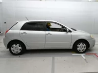 Toyota ALLEX лот № 30459 оценка 3  с аукциона в Японии 2