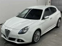 Alfa Romeo Giulietta лот № 35041 оценка 3.5  с аукциона в Японии 3