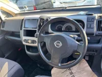 Nissan SERENA лот № 90010 оценка 3.5  с аукциона в Японии 2