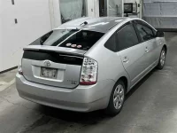 Toyota PRIUS лот № 90149 оценка R  с аукциона в Японии 4