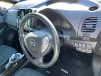 Nissan LEAF лот № 90030 оценка 4  с аукциона в Японии 2