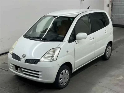 Nissan MOCO  с аукциона в Японии