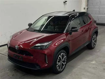Toyota YARIS CROSS  с аукциона в Японии