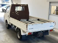 Mazda BONGO лот № 3484 оценка 3.5  с аукциона в Японии 4