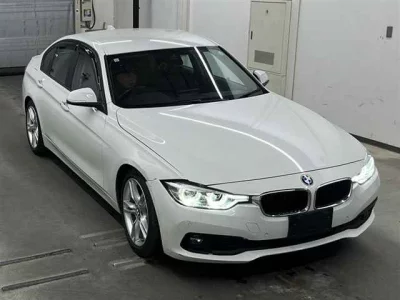 BMW 3-Series  с аукциона в Японии