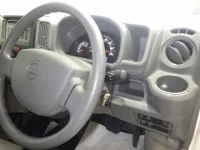 Nissan CLIPPER VAN лот № 2152 оценка 4  с аукциона в Японии 6