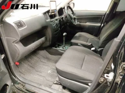 Toyota SUCCEED  с аукциона в Японии