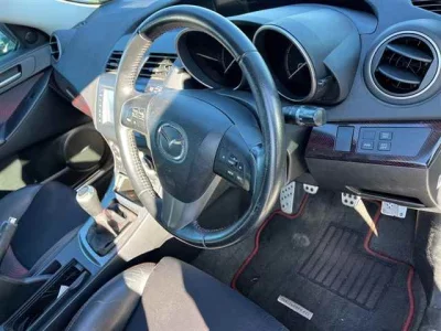 Mazda AXELA  с аукциона в Японии