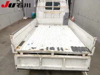 Mazda BONGO лот № 106 оценка 3  с аукциона в Японии 4