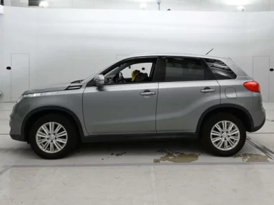 Suzuki ESCUDO  с аукциона в Японии