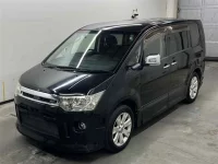 Mitsubishi DELICA D5 лот № 90125 оценка 3.5  с аукциона в Японии 3