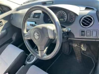 Suzuki SWIFT лот № 90123 оценка 3.5  с аукциона в Японии 2