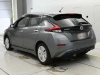 Nissan LEAF лот № 30536 оценка 4  с аукциона в Японии 5