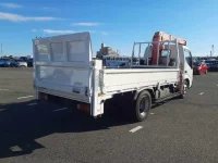 Toyota DYNA лот № 70005 оценка 4  с аукциона в Японии 1