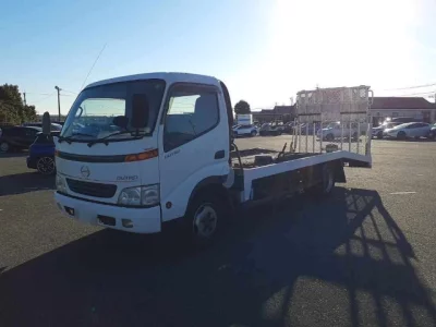 Hino DUTRO  с аукциона в Японии
