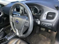 Volvo V40 лот № 90143 оценка 4  с аукциона в Японии 2