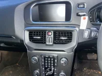 Volvo V40 лот № 90143 оценка 4  с аукциона в Японии 5