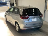 Honda FIT лот № 3575 оценка 4  с аукциона в Японии 4