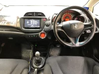 Honda FIT лот № 3058 оценка 3.5  с аукциона в Японии 4