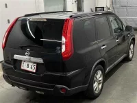 Nissan X-TRAIL лот № 90178 оценка 3.5  с аукциона в Японии 4
