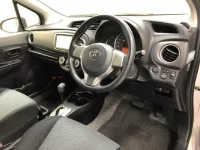 Toyota VITZ лот № 3059 оценка 3.5  с аукциона в Японии 5