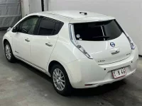 Nissan LEAF лот № 90183 оценка 4  с аукциона в Японии 1