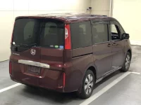 Honda STEP WAGON лот № 3063 оценка 3.5  с аукциона в Японии 3