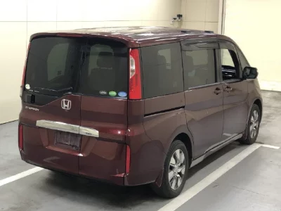 Honda STEP WAGON  с аукциона в Японии